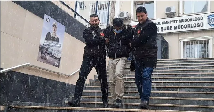 Son dakika: İstanbul'da vahşet: İmam nikahlı eşini ipte asılı halde buldu! Hem cesette hem kendisinde tırnak izleri var - 3
