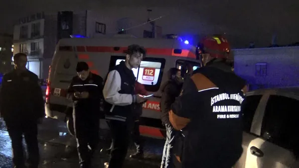 Avcılar’da iki otomobil çarpıştı: 2 yaralı - 4
