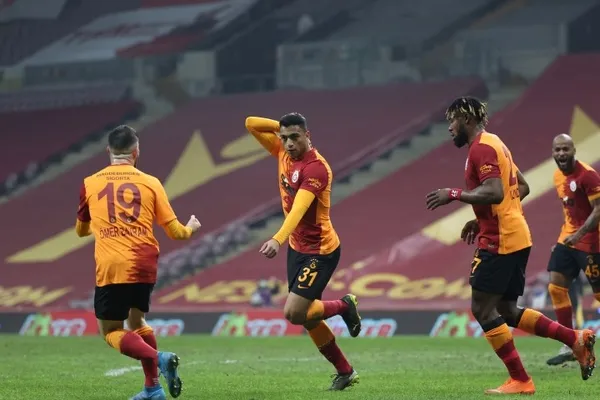 Son dakika! Galatasaray 2-0 BB Erzurumspor MAÇ SONUCU ÖZET - 9