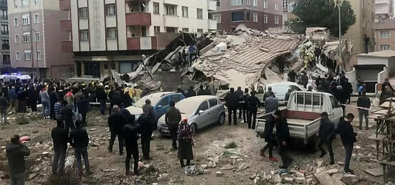 SON DAKÄ°KA: Ä°STANBUL'DA 8 KATLI BÄ°NA ÃÃKTÃ