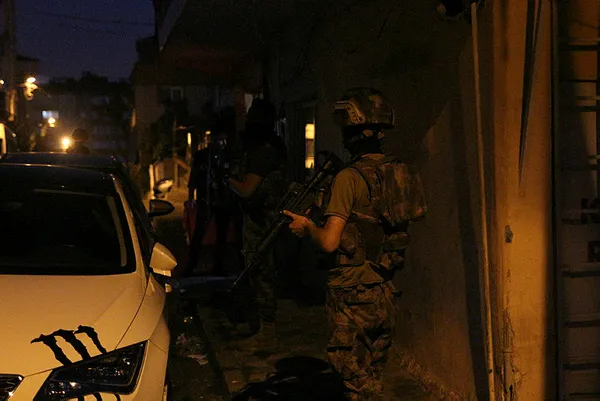 İstanbul Ataşehir'de uyuşturucu operasyonu - 2