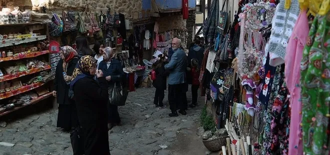 700 yıllık Cumalıkızık'a ziyaretçi akını