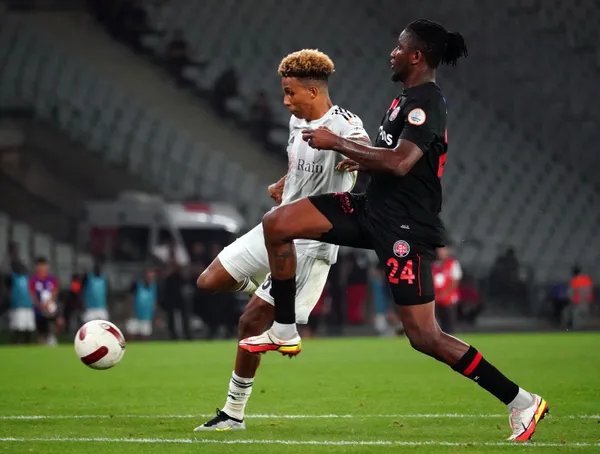 besiktas-fatih-karagumruku-gedson-fernandesin-goluyle-maglup-etti-1692044530478.jpg Beşiktaş, Fatih Karagümrük'ü Gedson Fernandes'in golüyle mağlup etti - 7