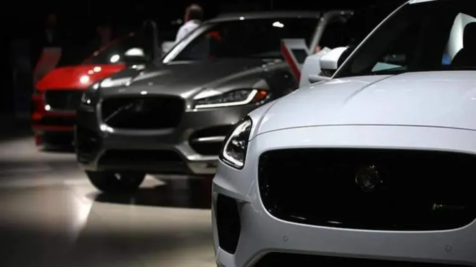 Türkiye'nin en çok satan markası yeni aracını tanıttı! İşte makyajlı Peugeot 3008 SUV