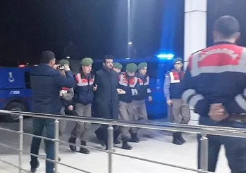FETÖ'nün 'mahrem imamı' inşaatta yakalandı