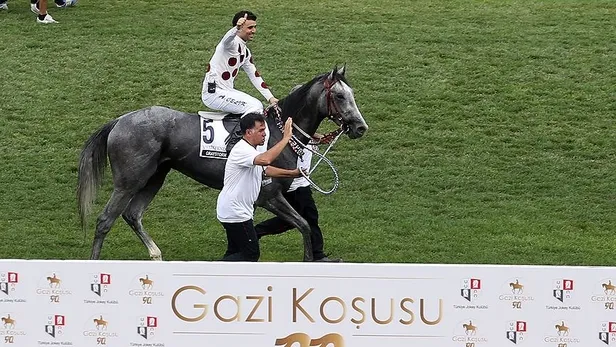99-gazi-kosusu-bugun-saat-kacta-gazi-kosusu-hangi-kanalda-sifresiz-mi-yarisacak-safkanlar-ve-jokeyler-listesi-1751187901545.jpg A Haber Foto Arşiv