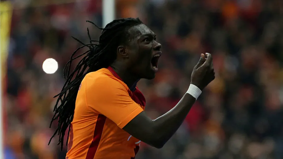 Galatasaray'da maaş krizi!