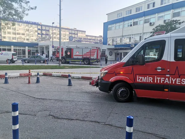 Ege Üniversitesi’nde nedeni bilinmeyen yangın! Soruşturma başlatıldı