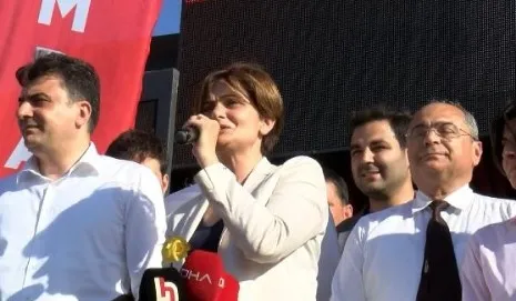 son-dakika-chpli-canan-kaftancioglu-serbest-birakildi-1654018464575.jpg Son dakika: CHP'li Canan Kaftancıoğlu serbest bırakıldı - 2