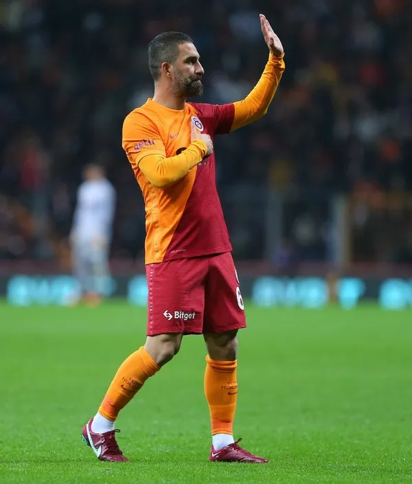 Son dakika: Arda Turan'ın babaevi kaçak çıktı! Annesi Yüksel Turan 5 yıl hapisle yargılanacak - 2