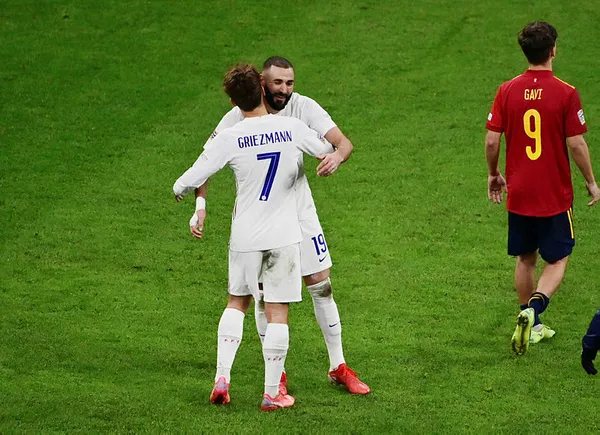 uefa-uluslar-ligi-kupasi-fransizlarin-oldu-ispanya-1-2-fransa-mac-sonucu-ozet-1633899303698.jpg UEFA Uluslar Ligi Kupası Fransızların oldu! İspanya 1-2 Fransa (MAÇ SONUCU-ÖZET) - 2