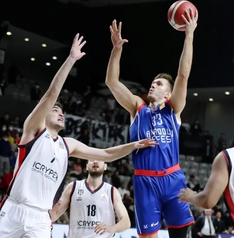 Beşiktaş evinde faklı mağlup | ING Basketbol Süper Ligi: Beşiktaş: 55 - Anadolu Efes: 101 Maç Sonucu