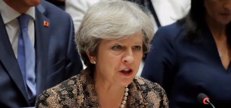 İngiltere'ye şok! Notu düşürüldü