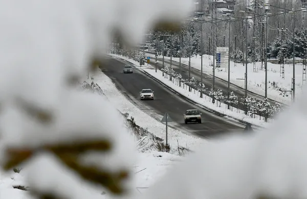 turkiyeye-sibiryadan-kar-geliyor-meteorolojiden-o-illere-uyari-ustune-uyari-istanbulda-acil-toplanti-1646802040071.jpg