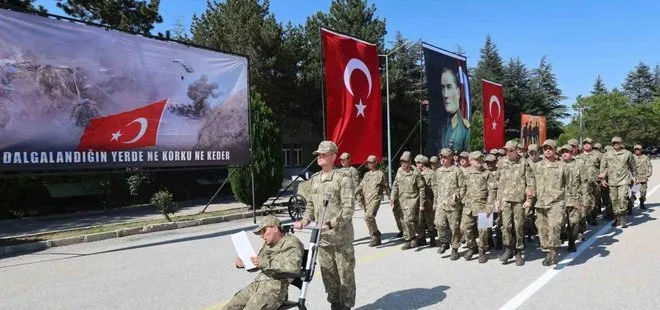 Engelli bireyler, temsili askerlik yemini ile Mehmetçik oldu