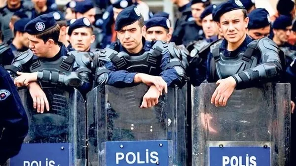 1622880368057.jpeg Katar 2022 Dünya Kupası güvenliğini Türk polisine emanet etti! - 1