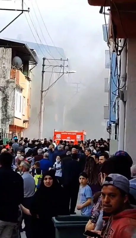 Son dakika: Bursa’da tek motorlu eğitim uçağı evlerin arasına düştü: 2 pilot hayatını kaybetti