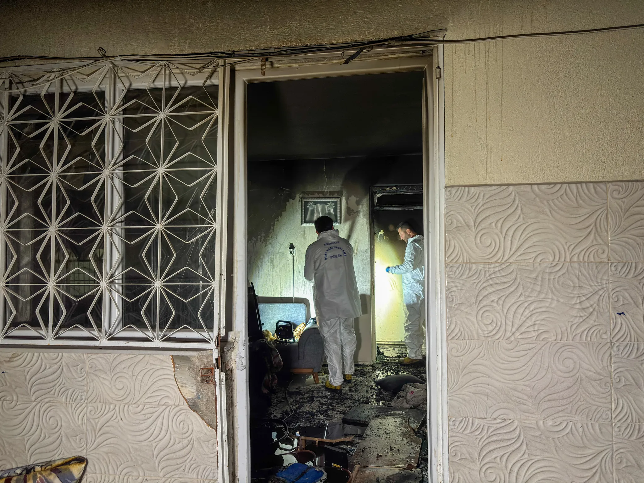 İzmir'deki yangından acı haber! 11 yaşındaki çocuk hayatını kaybetti