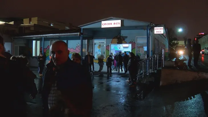 istanbulda-hastanelerde-grip-yogunlugu-saglik-personelleri-bile-hasta-1577228285972.jpg İstanbul'da hastanelerde grip yoğunluğu; sağlık personelleri de hasta - 1