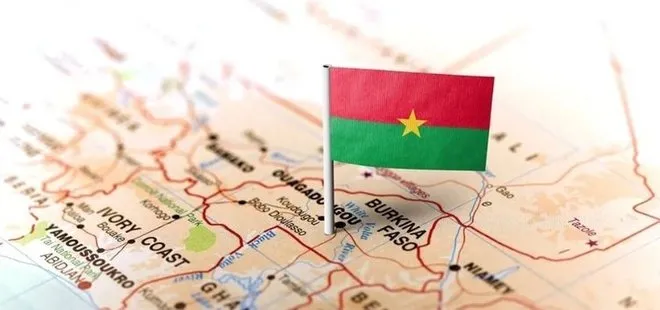 Burkina Faso’da hükümet istifa etti