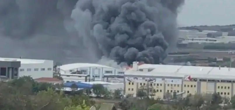 Son dakika: Silivri'de fabrika yangını! Çok sayıda ekip sevk edildi