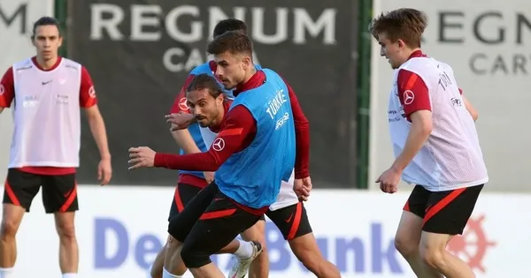EURO 2020 hazırlıkları sürüyor! Milli futbolcu takımdan ayrı çalıştı - 1