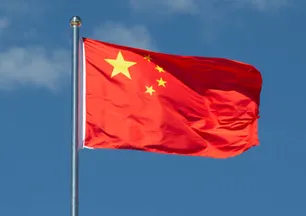 Çin'de inşaat halindeki demir yolu köprüsü çöktü: 5 ölü