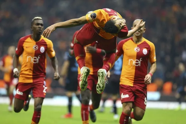 younes-belhanda-transferi-aciklandi-galatasarayin-eski-yildizi-3-yillik-anlasmaya-vardi-1621695065498.jpg Younes Belhanda transferi açıklandı! Galatasaray'ın eski yıldızı 3 yıllık anlaşmaya vardı - 1