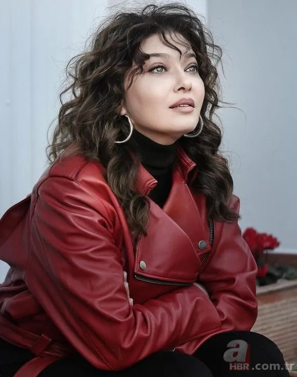 Nurgül Yeşilçay çılgına döndü! Sosyal medyadan ateş püskürdü: Sevgi diliyorum tüm kalbimle