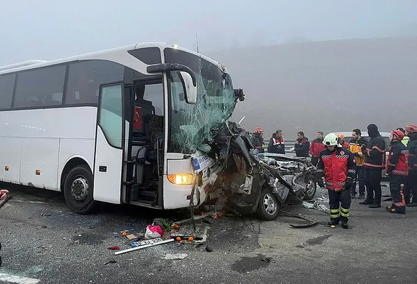 1703852162052.jpg Sakarya'daki katliam gibi kazada yeni gelişme! Gözaltına alınan sürücü konuştu: Son anda gördüm sola kırdım ama... - 2