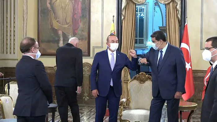 Son dakika: Dışişleri Bakanı Mevlüt Çavuşoğlu Venezuela’da Devlet Başkanı Nicolas Maduro ile görüştü