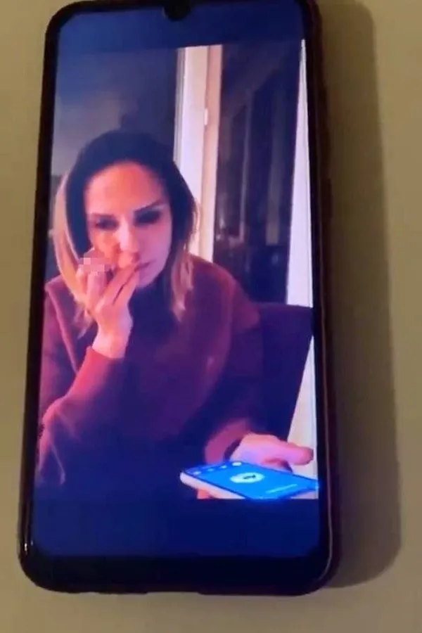 chpli-aykut-erdogduya-sok-eski-esten-videolu-intikam-1656243563162.jpeg Tuba Torun ile evlenen CHP'li Aykut Erdoğdu'ya şok! Eski eşi Özge Erdoğdu'dan videolu intikam - 3