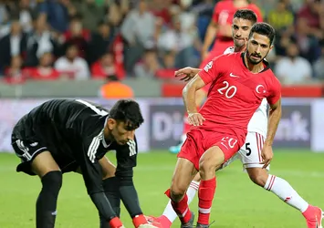 Beşiktaş'tan çılgın Emre Akbaba planı