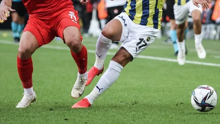 Sivasspor-Fenerbahçe maçı için muhtemel 11’ler belli oldu: Fenerbahçe 7 eksikle Sivas’ta!
