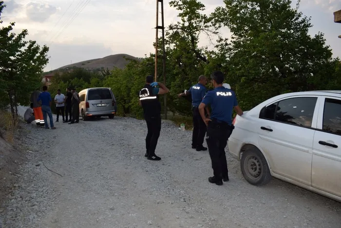Malatya'da şüpheli ölüm! Aldığı sıvı madde sonrası fenalaşan şahıs hastanede öldü - 3