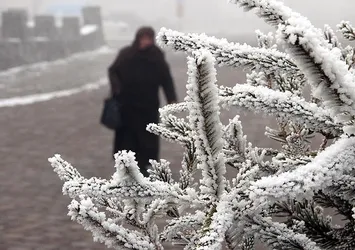 Kars sıfırın altında 28 dereceyi gördü