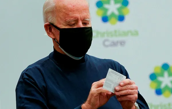 Son dakika: Joe Biden Covid-19 aşısı oldu - 1