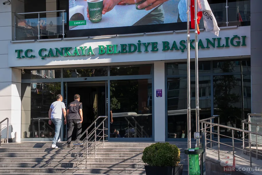 Veli Ağbaba hakkında 80 milyon TL'lik rüşvet fezlekesi! CHP’li belediyeleri haraca bağlamış 9