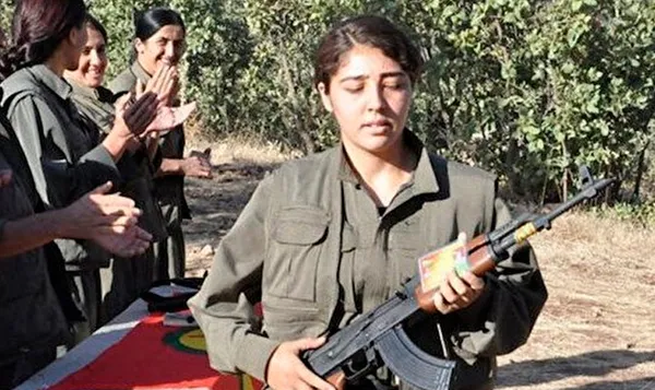 CHP’li İBB’nin beslediği PKK’lı terörist Şafak Duran hakim karşısına çıktı! Tutukluluk hali devam edecek