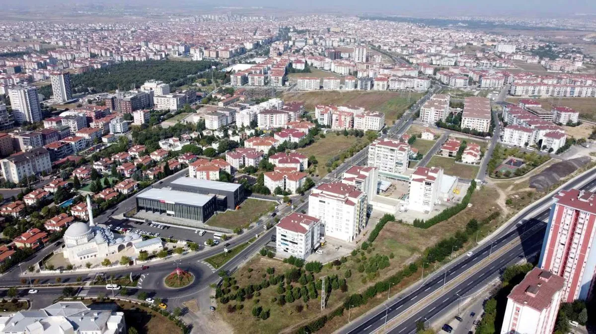 Prof. Dr. Hüseyin Toros, düşüşün birden fazla faktörle ilişkili olabileceğini belirtti.