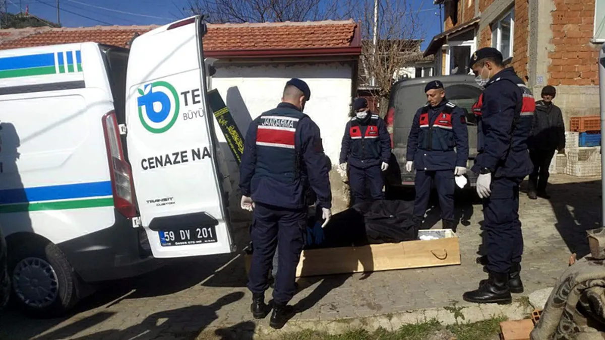 Sobadan sızan gazdan zehirlenen ağabey öldü, kardeşi tedavi altında
