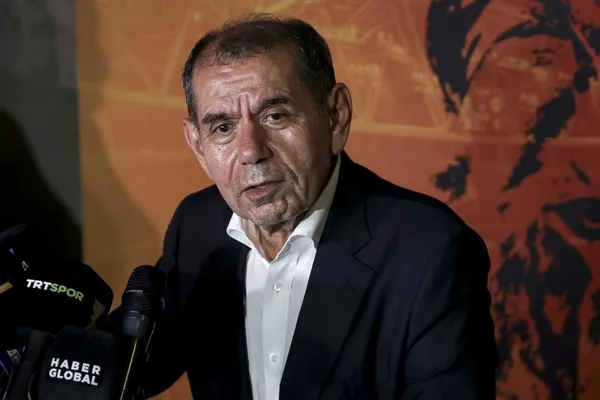 galatasaray-baskani-dursun-ozbekten-fenerbahce-baskani-ali-koca-cok-sert-sozler-proje-baskan-1709025401240.jpeg Galatasaray Başkanı Dursun Özbek'ten Fenerbahçe Başkanı Ali Koç'a çok sert sözler: Proje başkan... - 2