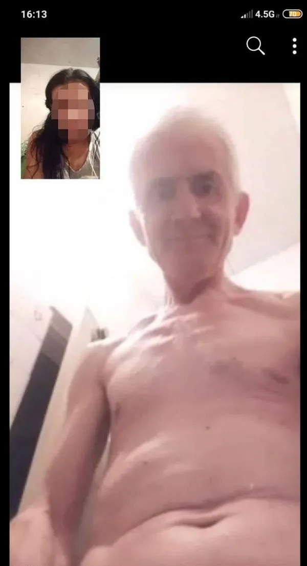 CHP İl Başkanı İsmet Karaca’nın danışmanı Rafet Yurdakul telefonda soyundu sosyal medya yıkıldı!