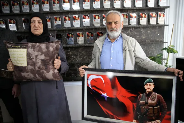 1683265468841.jpg İyi Parti’nin o videosuna şehit ailesi isyan etti: Bu kepazeliğe son verin - 2