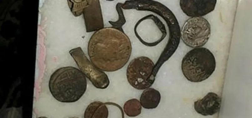 Diyarbakır'da tarihi eser kaçakçıları suçüstü yakalandı