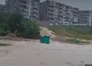 Evler su altında kaldı