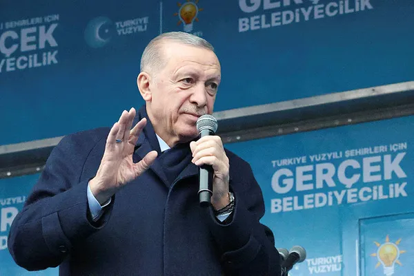 baskan-recep-tayyip-erdogan-samsunda-chpdekiler-birbirini-hancerleyerek-cikar-kavgasina-tutustu-1708004688205.jpg Başkan Recep Tayyip Erdoğan Samsun'da: CHP'dekiler birbirini hançerleyerek çıkar kavgasına tutuştu... - 1