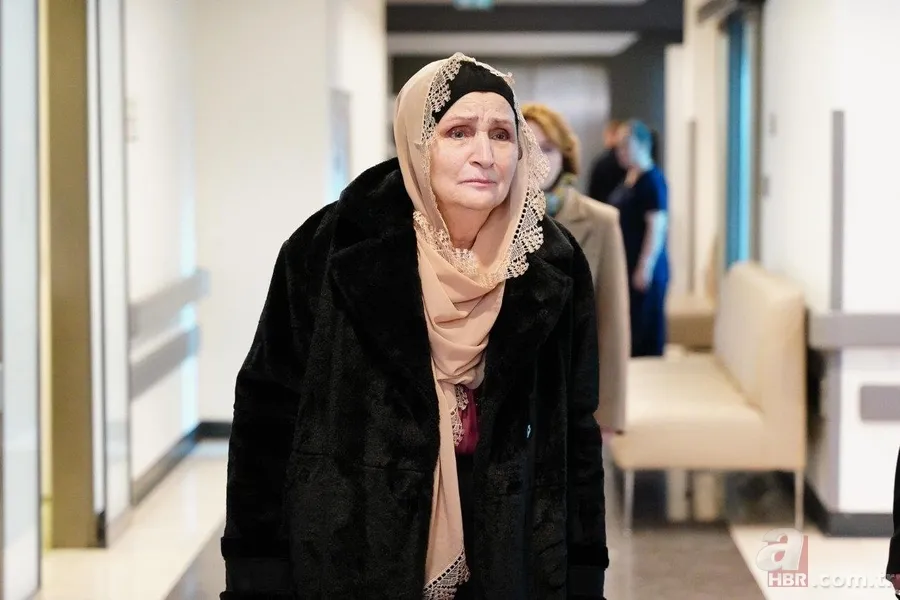 Bir Gece Masalı'nın Afet'i Rüçhan Çalışkur bakın kimin kardeşiymiş! Eşi de tanıdık... 1