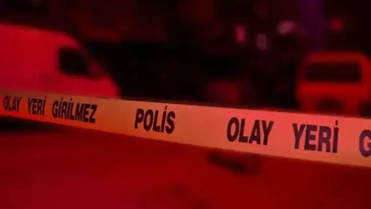 Şişli'de dehşet! Sevgilisini sokak ortasında öldürüp kendi kafasına sıktı