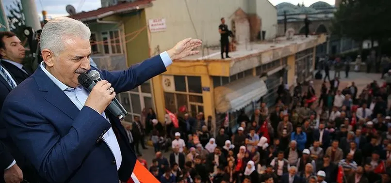 Binali Yıldırım: 'Ne FETÖ ne bölücü terör örgütü bu ülkeyi bölmeye muvaffak olamaz'
